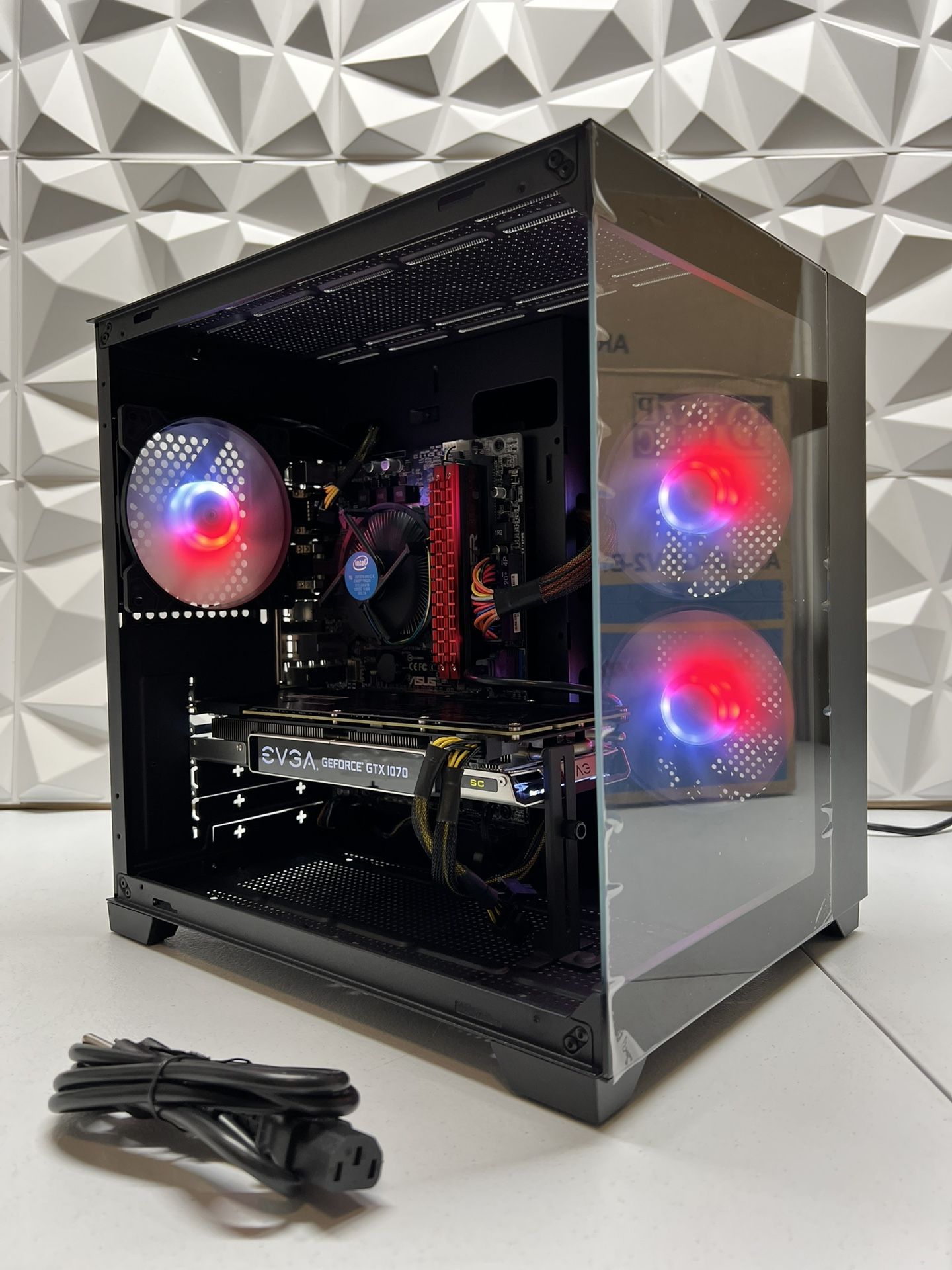 NEW Intel Gaming PC ππ
πΌ GTX 1070 8GB - Intel Core i5-7600K - 16GB DDR4 - Windows 10 Pro