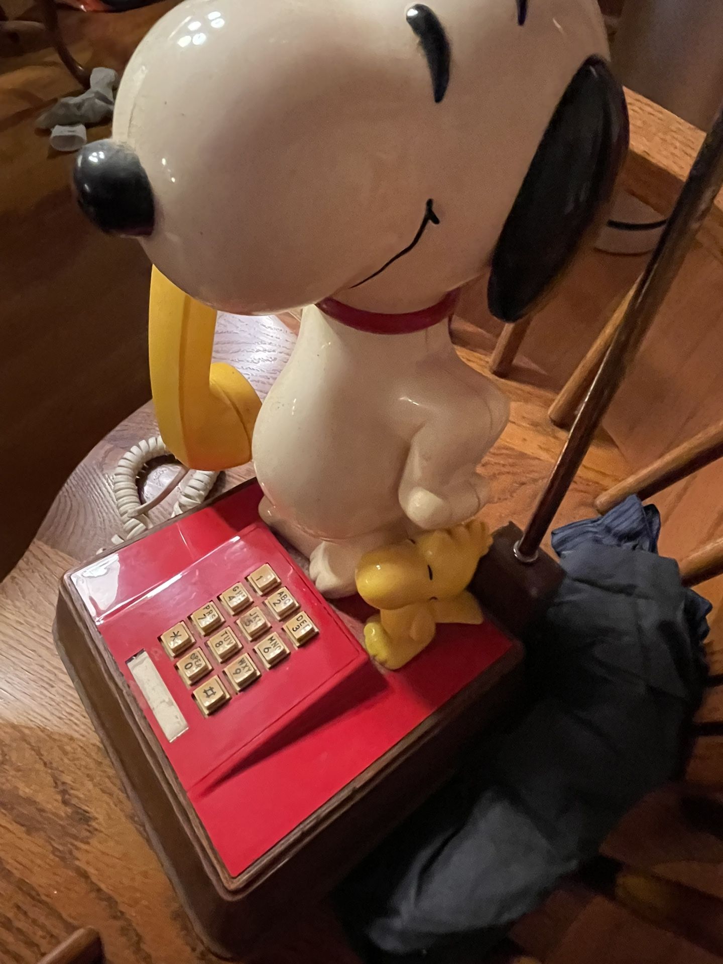Snoopy Phone & Lamp Vintage