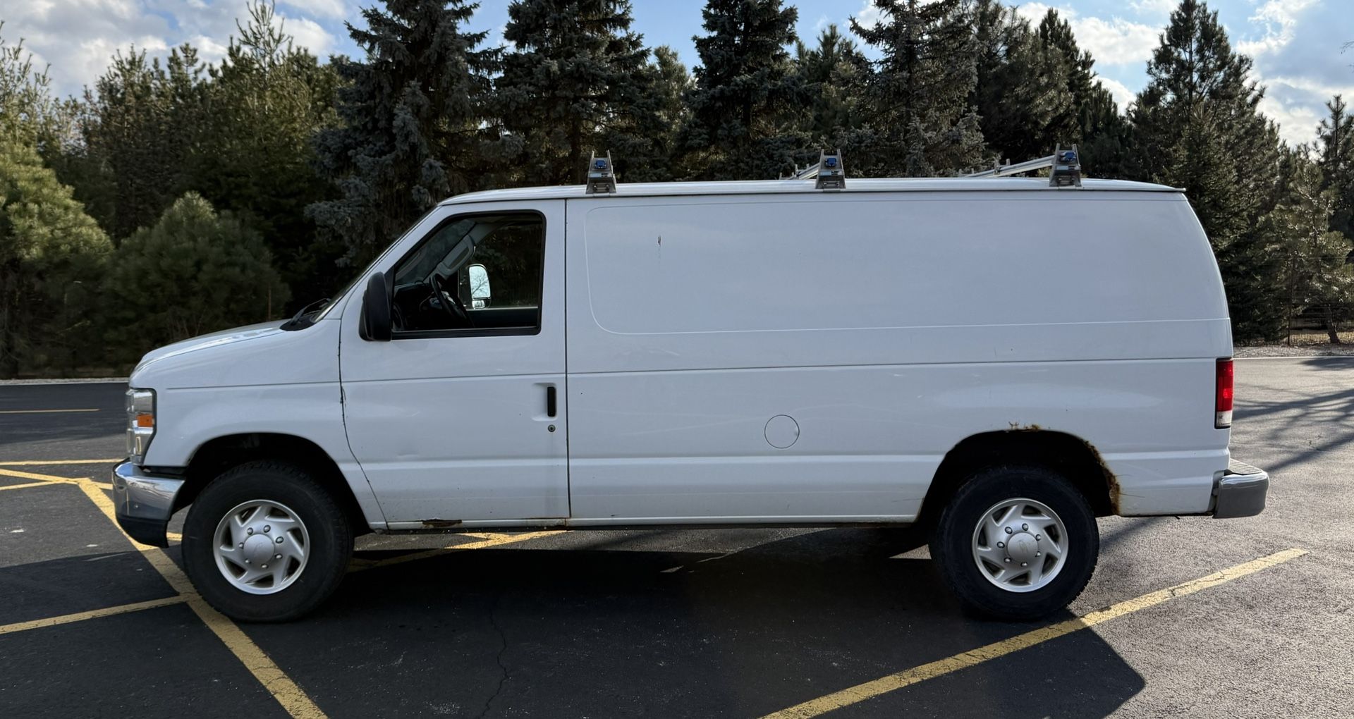 2011 Ford E-250