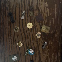Vintage pins 