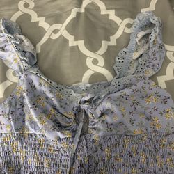 Floral crop top size L