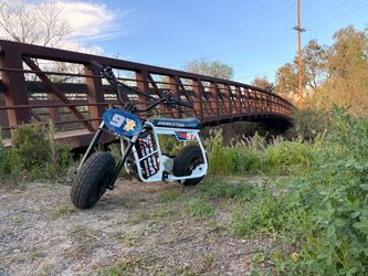 2025 Ebox Dragster SM – $1,250 OBO / Trades