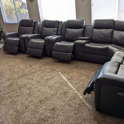 New Gray Power Recliner Sectional Couch with 2 Recliner Power Chairs / Free Delivery 