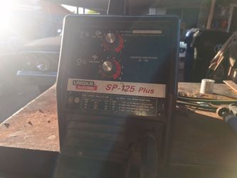 Lincoln SP125 Plus mig welder.