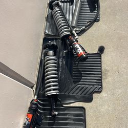 Fox 2.5 performance elite series coilover Silverado 1500