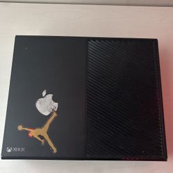 Black Xbox One