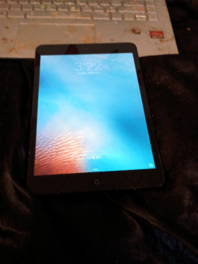 iPad Mini Will Trade For Tablet