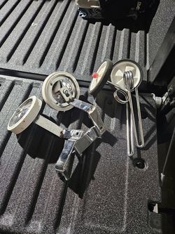 Bike training wheels