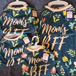 Mom's BFF Pet Tee