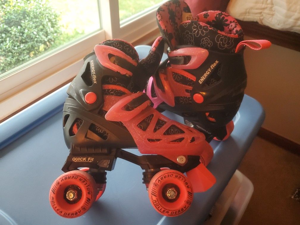 RD Roller Derby Youth Size 12-2 Skates