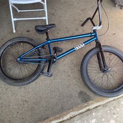 KINK BMX BIKE