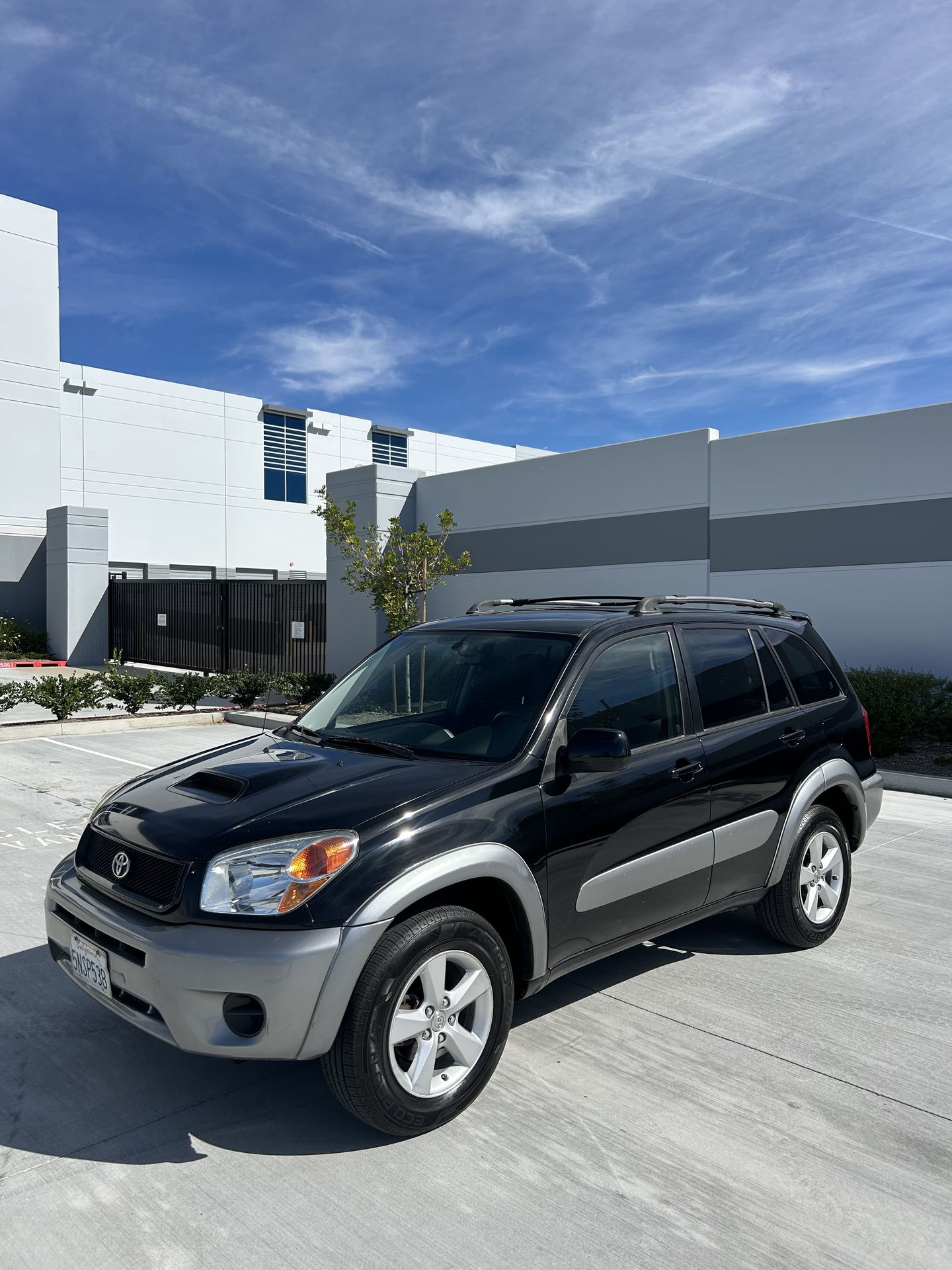 2005 Toyota Rav4 for Sale in Rialto, CA - OfferUp