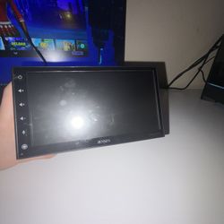 Jensen CAR689 double-DIN car stereo 