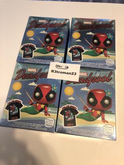 Funko Pop Metallic Mermaid Deadpool & Shirt