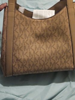 Michael Kors Purse retail $400