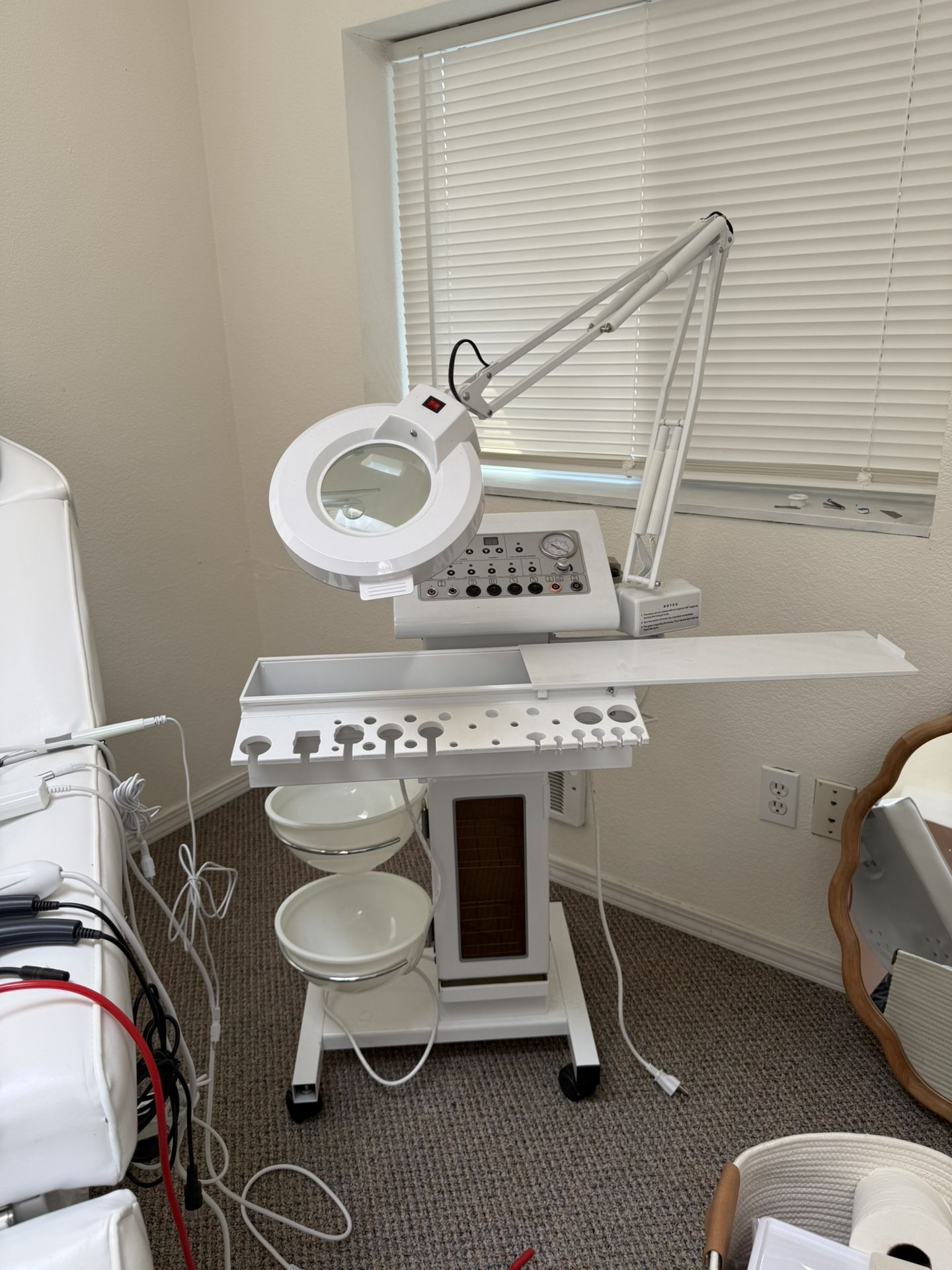 Multifunction Esthetician Machine