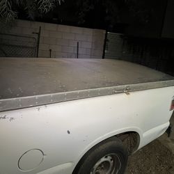 SILVER SHIELD ALUMINUM TRUCK BED CAP S10 ISUZU HOMBRE