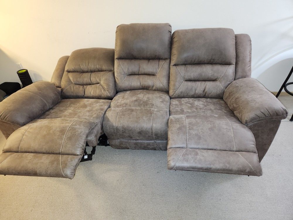 Reclining Power Sofa