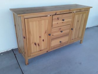 TV Stand, Cabinet Enter Center 62W X18D X 35H Inches