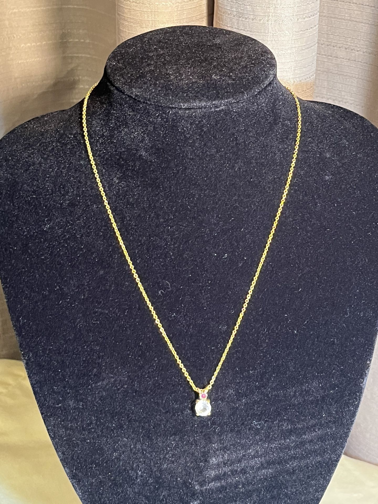 Gold Tone Chain Link Necklace & CZ Pendant