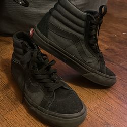 Boys vans size 4