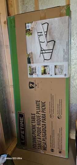 Lifetime Folding Picnic Table 6ft
