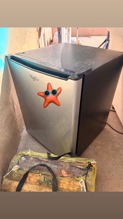 Whirlpool mini fridge