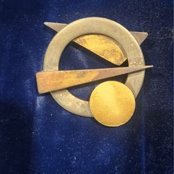 Vintage modernist brooch by designer Lee Wolfe from the 1980s