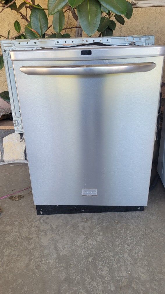 Free Dishwasher