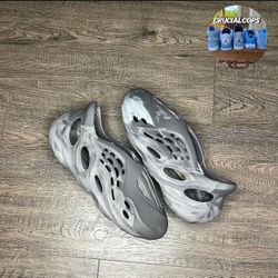 Adidas yeezy foamrunner mx granite (READ DESCRIPTION)