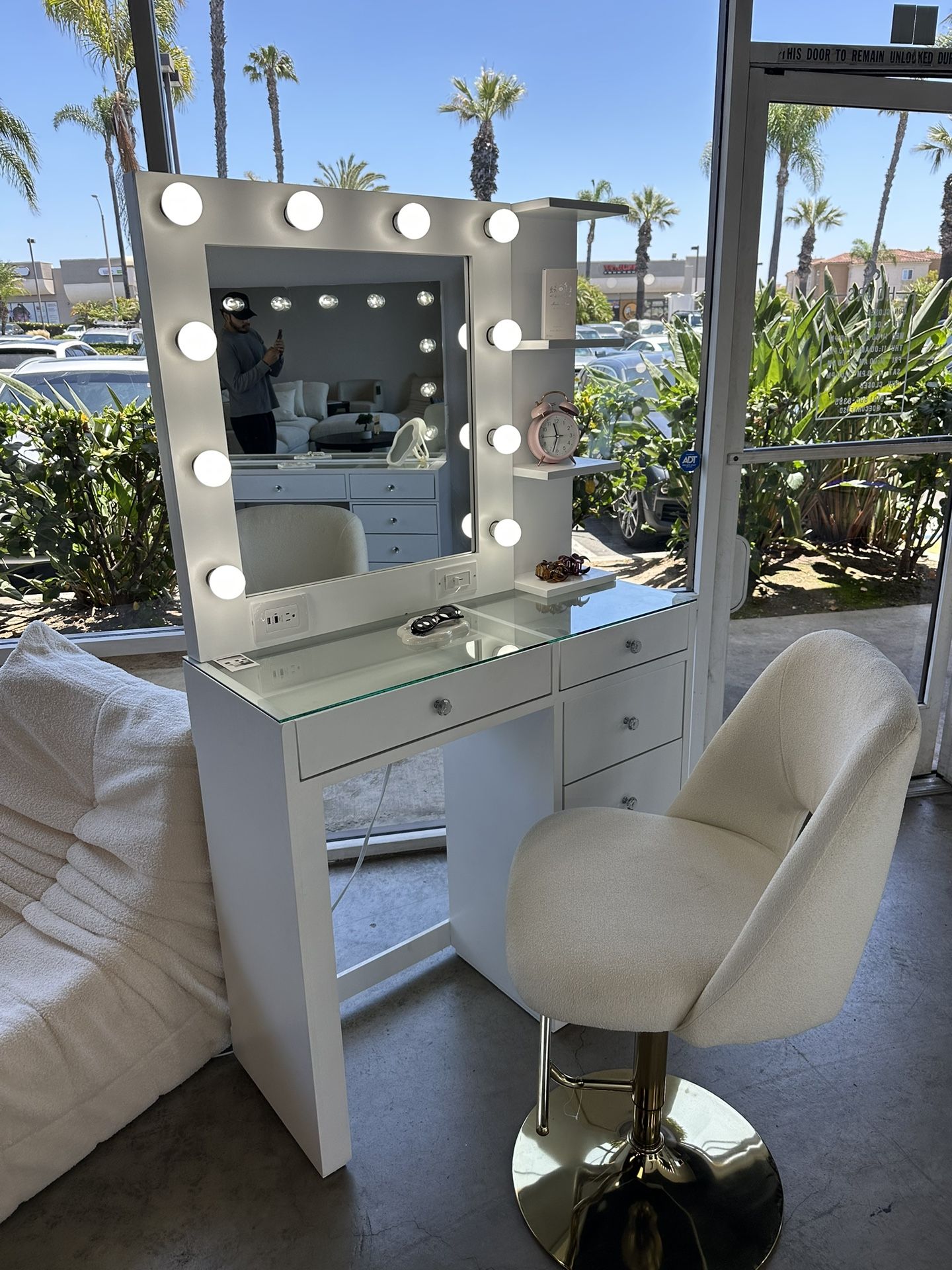 Vanity Room — Vanity Mirror Set with Desk & Dresser with Mirror WAREHOUSE SALE