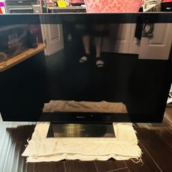 Sony Bravia 46 Inch TV