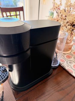 Nespresso Single-Serve Coffee Maker Black