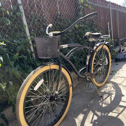 Huffy Nel Lusso Cruiser Bike