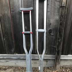 Crutches 