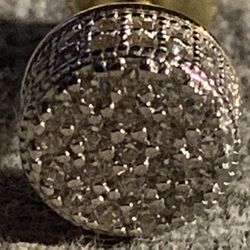 Woman’s Earring New Round With Diamonds 💎 18k GF