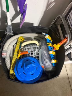 Pool Cleaning Kit with Hose and Accessories