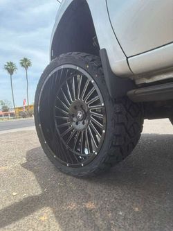 26x12 Rines y Llantas 33/1350/26