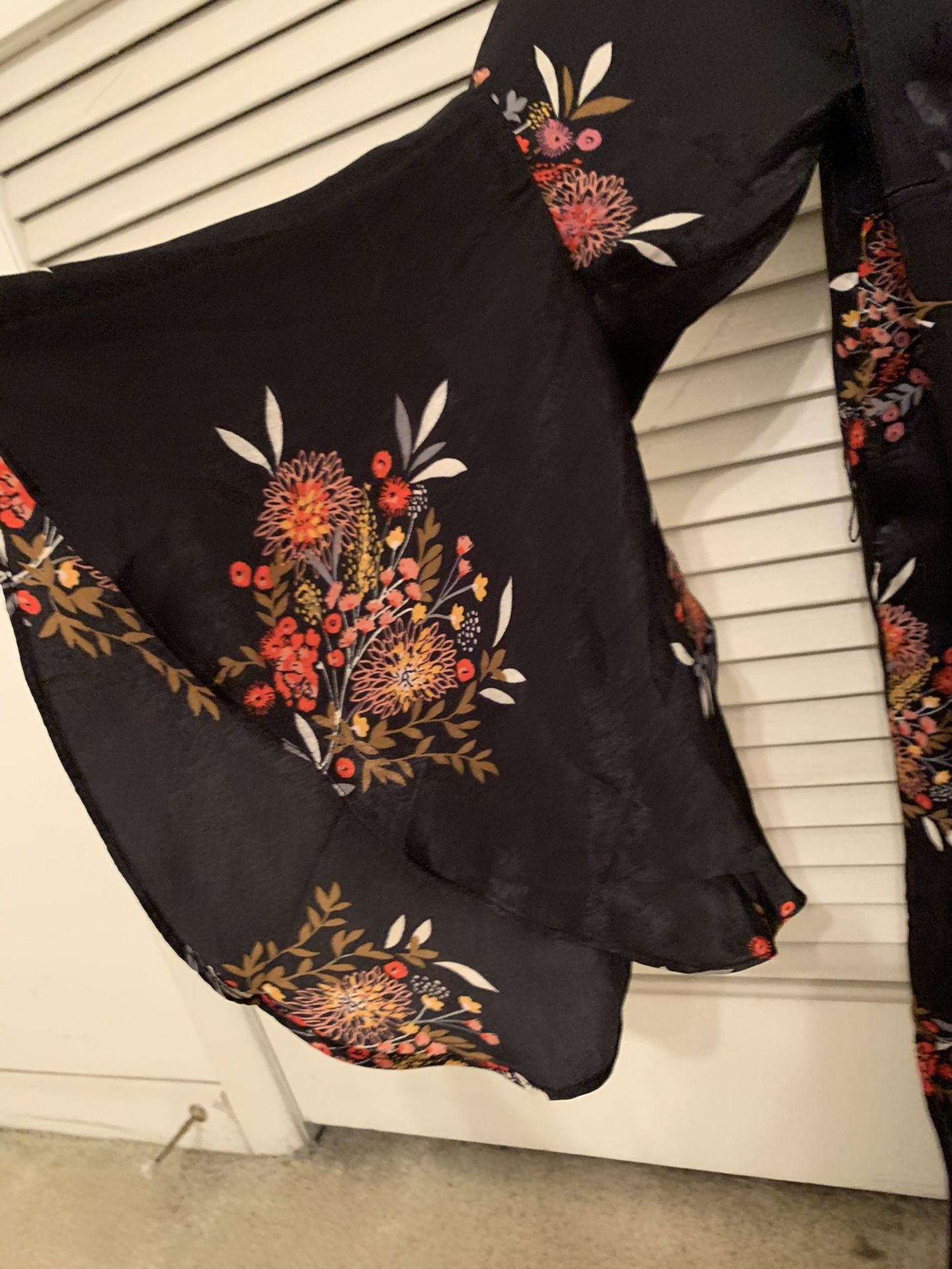 Brand new size 4 night wear