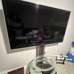 55’ Samsung TV With Stand Table 