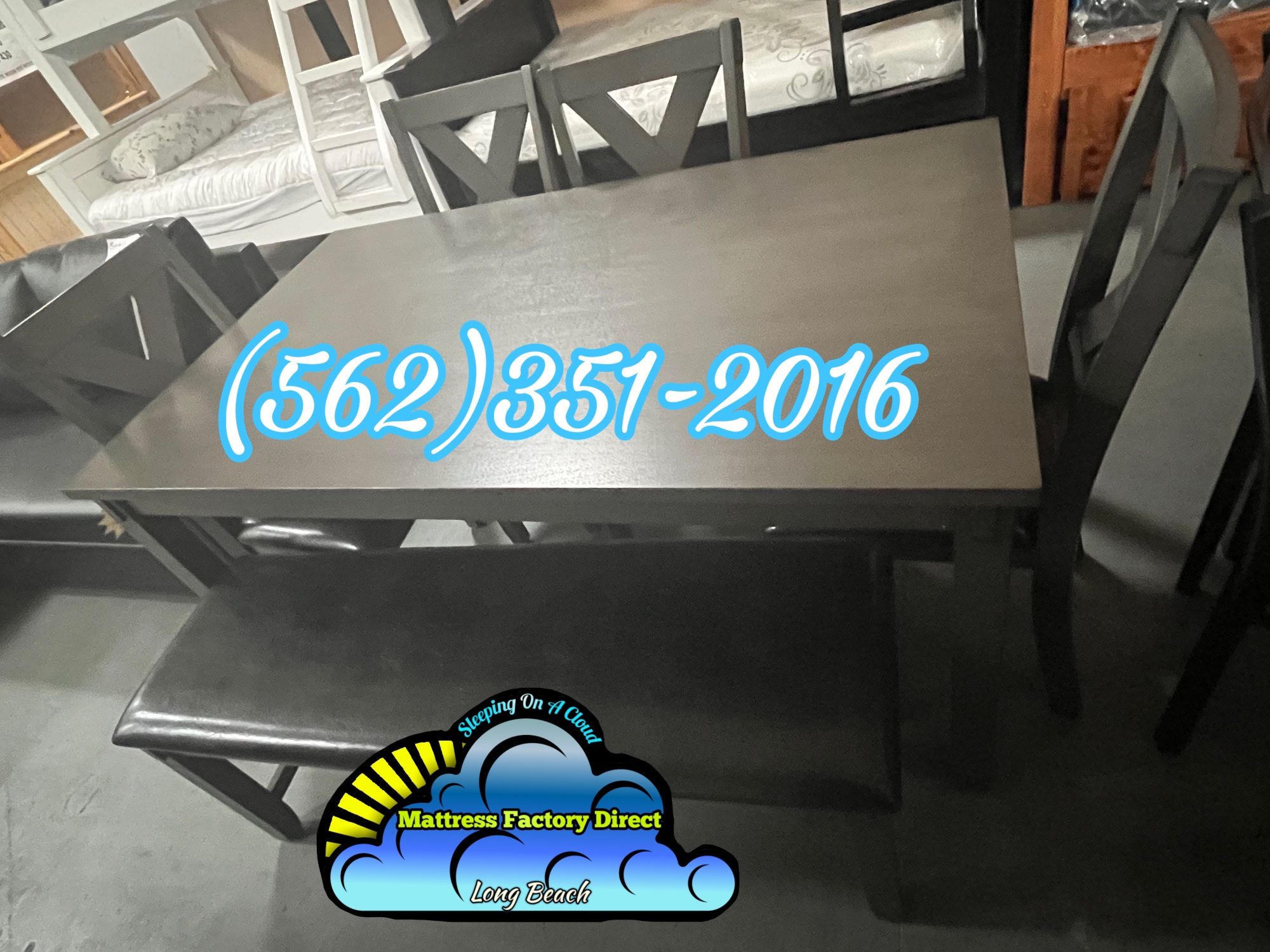 Brand New 🐺Grey Table Set