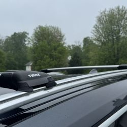 Thule AeroBlade Edge Roof Rails 7503 / 7504