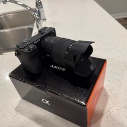 Sony Alpha A6700 APS-C Mirrorless Digital Camera - Black (Kit with 18-135 mm