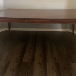 Dinning Table