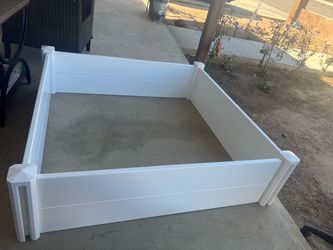 Planter raised bed