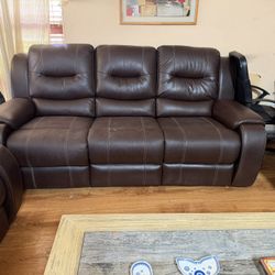 Reclining Couch 
