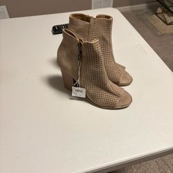 New Boot 👢 Size 7 