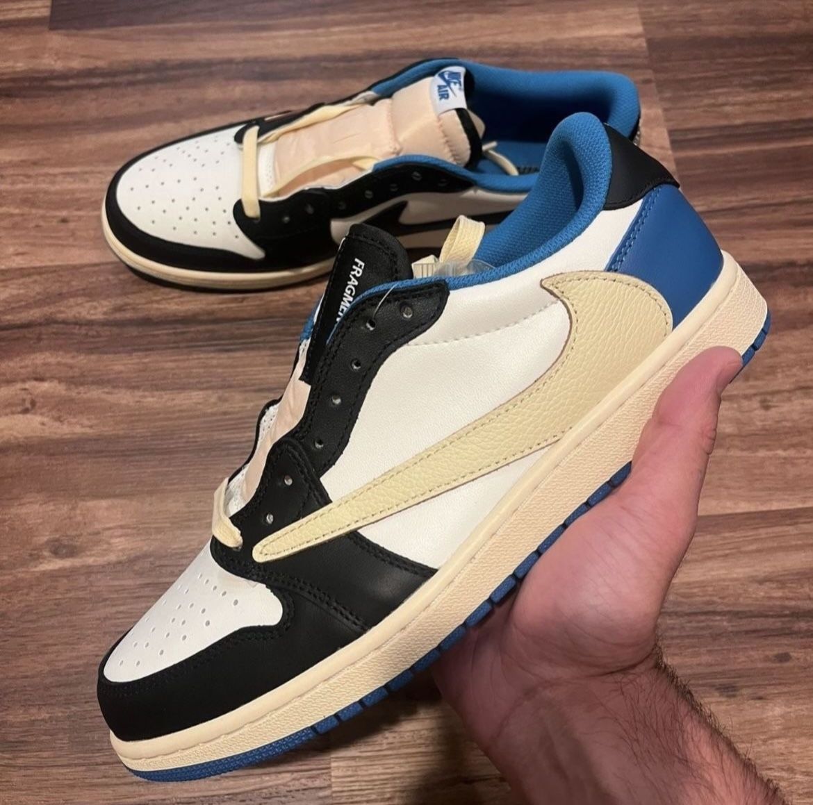 Travis Scott Jordan 1 “Fragment”