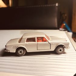 Vintage Matchbox Rolls-Royce Silver Shadow