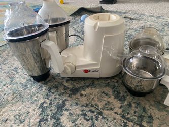 Preeti mixture grinder with 4 jars